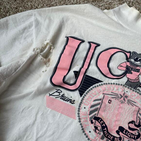 Vintage 80s thrashed ucla bruins longsleeve - Picture 5 of 8